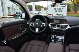 2020款宝马325Li