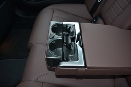 2020款宝马325Li