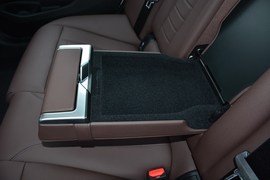 2020款宝马325Li
