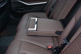 2020款宝马325Li