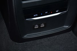 2020款宝马325Li