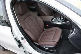2020款宝马325Li