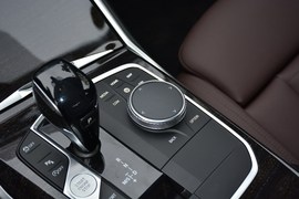 2020款宝马325Li
