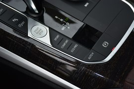 2020款宝马325Li