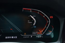 2020款宝马325Li