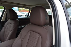 2020款宝马325Li