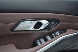2020款宝马325Li