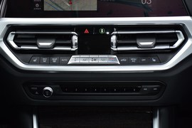 2020款宝马325Li