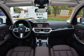 2020款宝马325Li