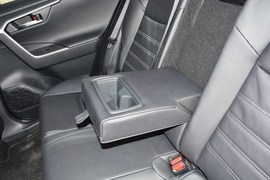 2020款丰田RAV4荣放