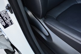 2020款丰田RAV4荣放