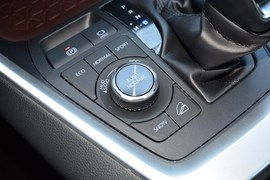2020款丰田RAV4荣放