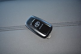 2020款丰田RAV4荣放