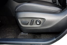 2020款丰田RAV4荣放