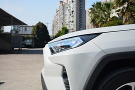 2020款丰田RAV4荣放