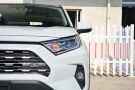 2020款丰田RAV4荣放