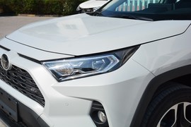 2020款丰田RAV4荣放