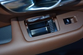 2020款沃尔沃XC90