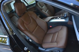 2020款沃尔沃XC90