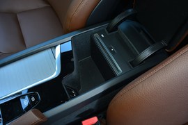 2020款沃尔沃XC90