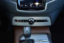 2020款沃尔沃XC90