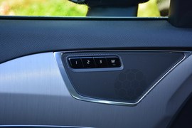 2020款沃尔沃XC90