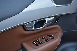 2020款沃尔沃XC90