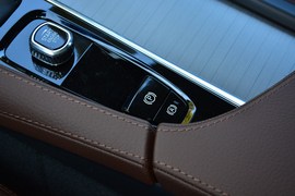 2020款沃尔沃XC90
