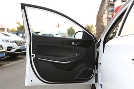 2020款长安锐程CC