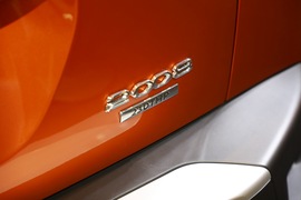 标致全新2008