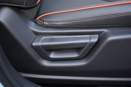 2020款新宝骏RS-3