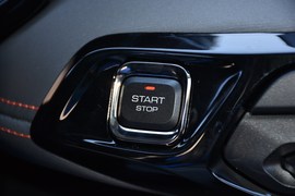2020款新宝骏RS-3