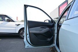 2020款新宝骏RS-3