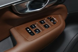 2020款沃尔沃XC90