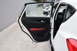 2019款东风风神AX5