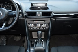 2020款马自达CX-4