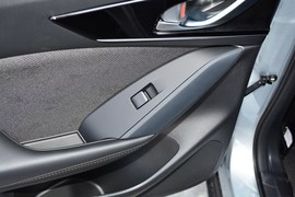 2020款马自达CX-4