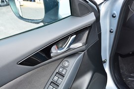 2020款马自达CX-4