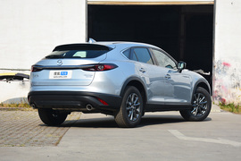 2020款马自达CX-4