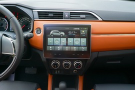 2020款三菱新劲炫