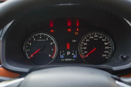 2020款三菱新劲炫