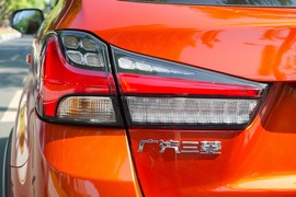 2020款三菱新劲炫