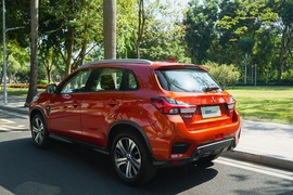 2020款三菱新劲炫