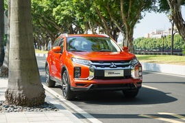 2020款三菱新劲炫