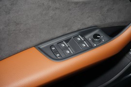 2019款奥迪Q8