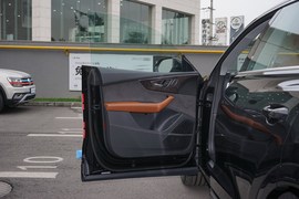 2019款奥迪Q8