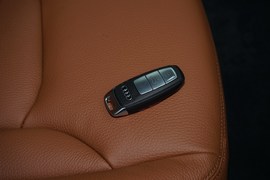 2019款奥迪Q8