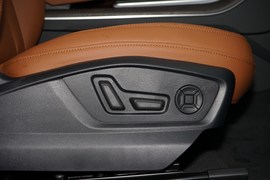 2019款奥迪Q8