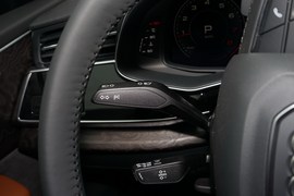 2019款奥迪Q8