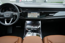 2019款奥迪Q8